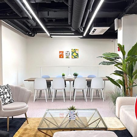 Oyo Hostel Myeongdong 6 Сеул Экстерьер фото