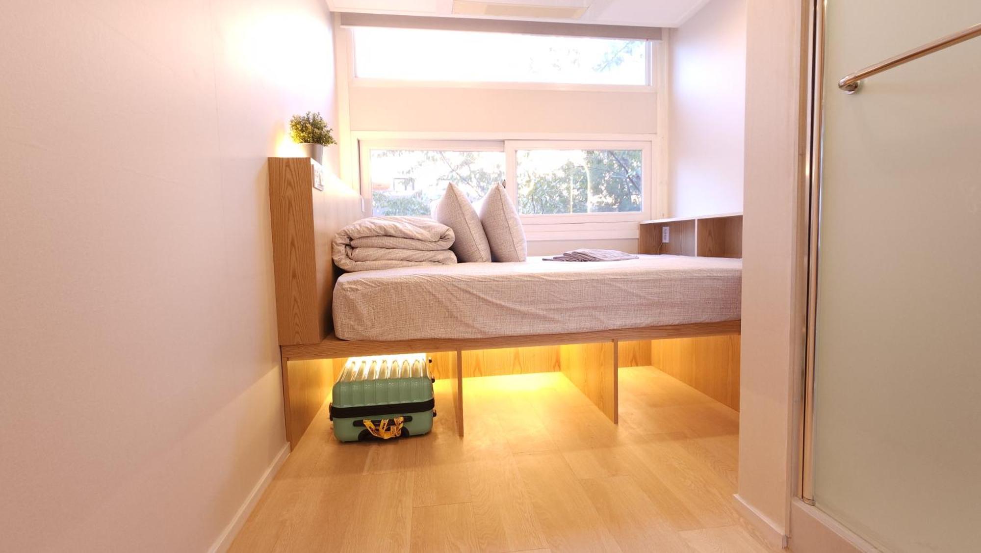 Oyo Hostel Myeongdong 6 Сеул Экстерьер фото